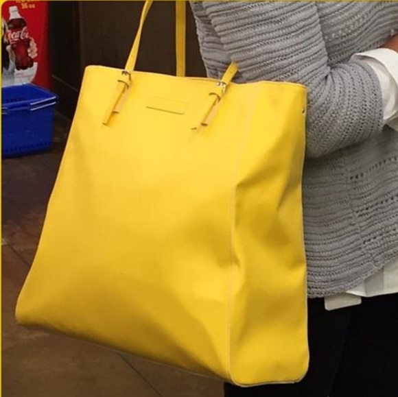 Vera Bradley Handbags - VERA BRADLEY SLIM BUCKLE TOTE FROZEN YELLOW